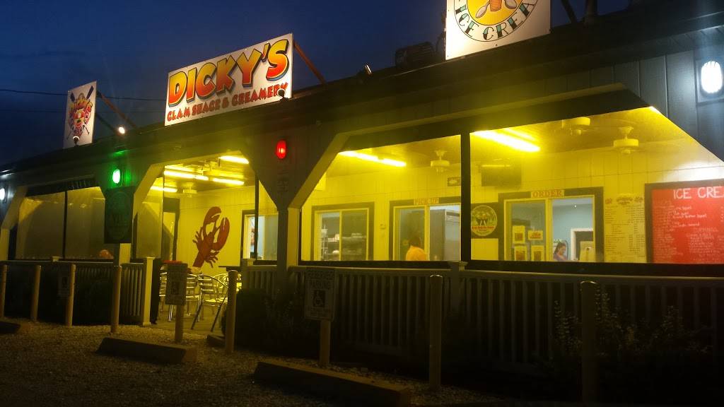 Dickys Clam Shack | restaurant | 14 Fall River Ave, Rehoboth, MA 02769, USA | 5085571691 OR +1 508-557-1691