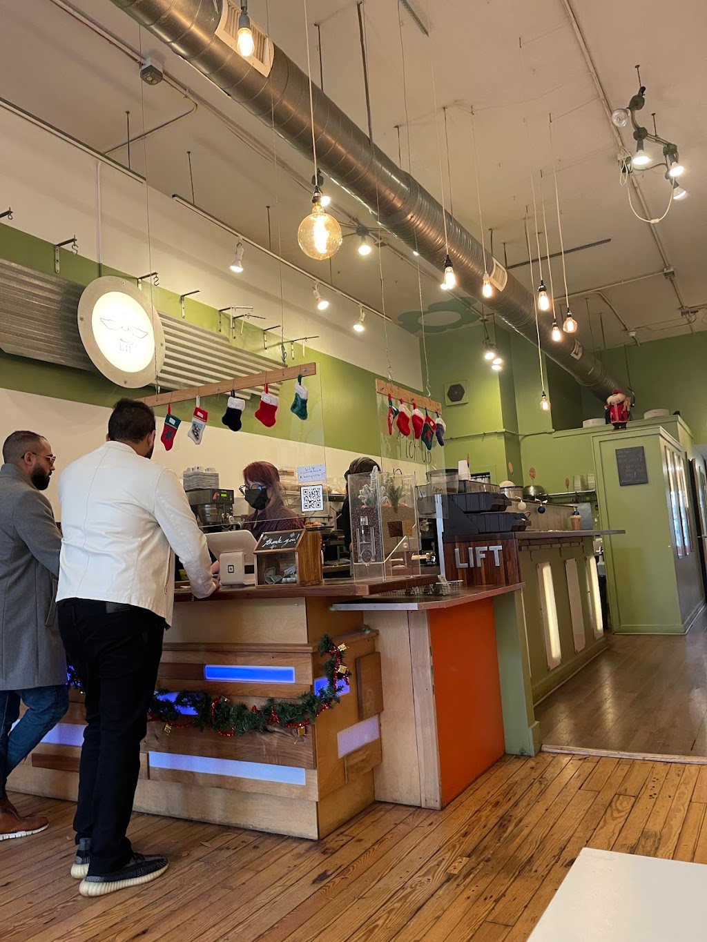 Lift Coffee Shop & Cafe | cafe | 218 W Broad St, Richmond, VA 23220, USA | 8043445438 OR +1 804-344-5438