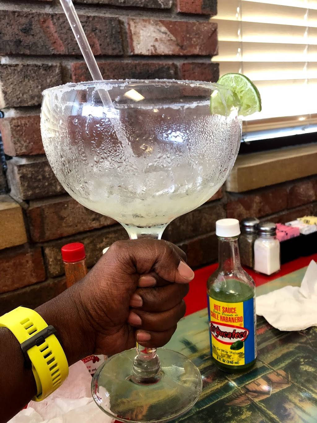 Dos Primos | restaurant | 706 E High St, Potosi, MO 63664, USA | 5734387757 OR +1 573-438-7757