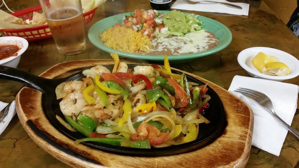 La Sierra Mexican Restaurant | restaurant | 3500 Mt Pinos Way, Frazier Park, CA 93225, USA | 6612453628 OR +1 661-245-3628