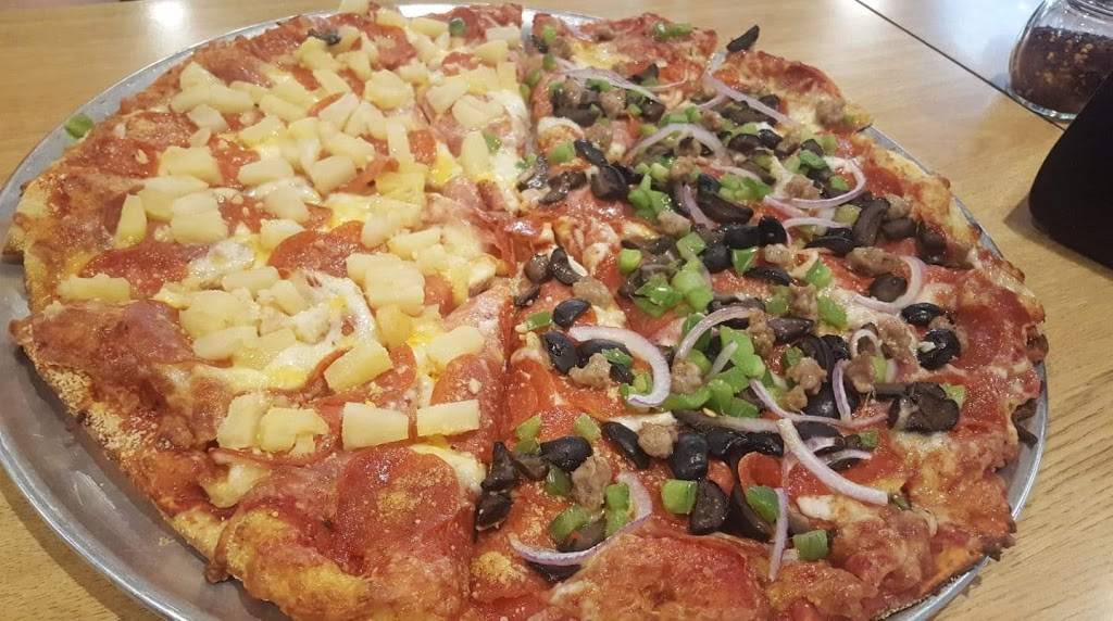 Fultanos Pizza | restaurant | 715 SE 1st Ave, Canby, OR 97013, USA | 5032661444 OR +1 503-266-1444