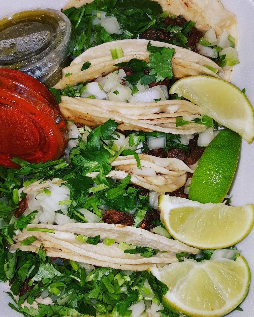 Taco Hut | restaurant | 1235 E State Hwy 121, Lewisville, TX 75067, USA | 9722210698 OR +1 972-221-0698