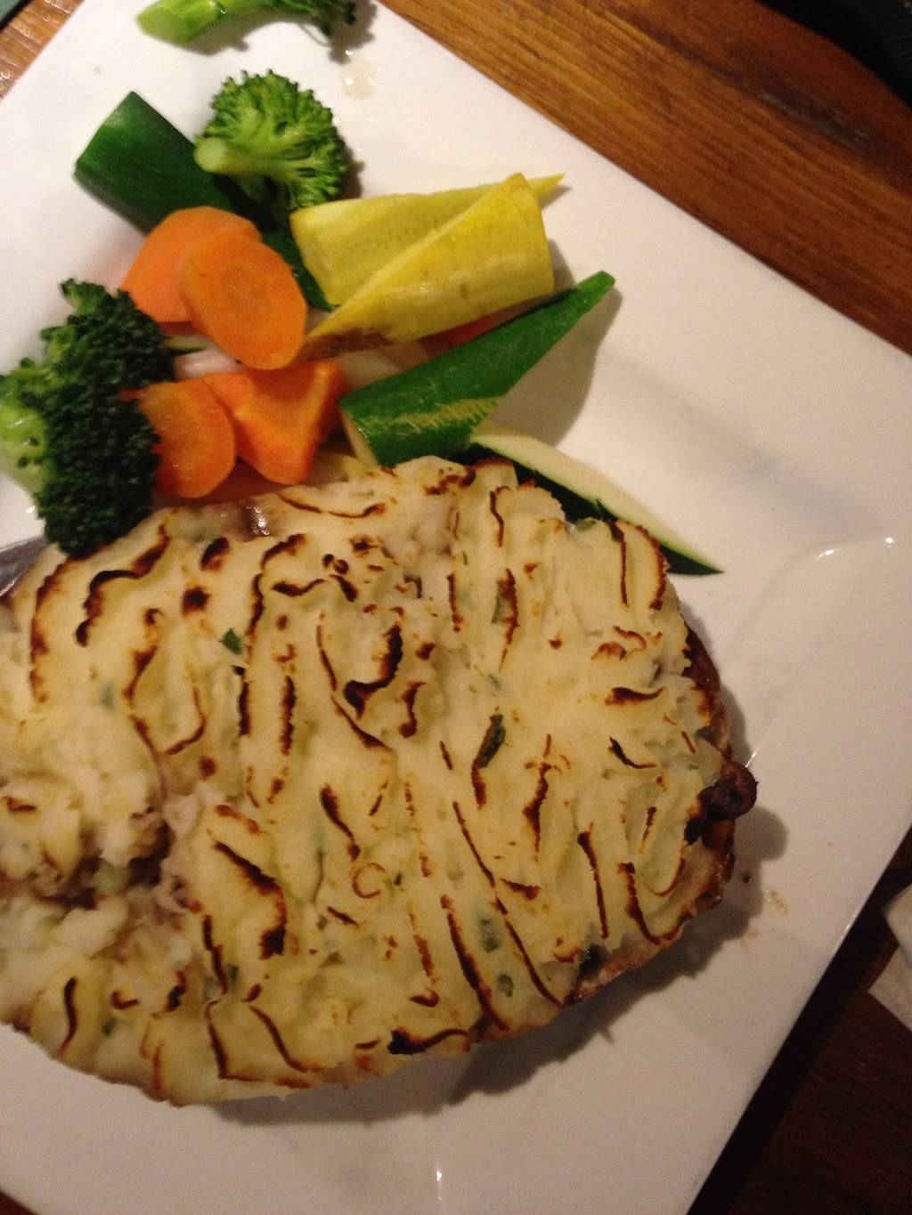 Hobby Horse Arms | restaurant | 37 Main St N, Uxbridge, ON L9P 1J7, Canada | 9058526126 OR +1 905-852-6126