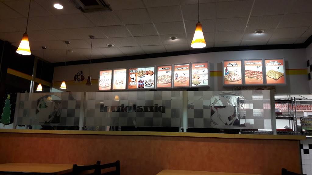 Little Caesars Pizza | meal takeaway | 429 W Main St, Kerrville, TX 78028, USA | 8308968300 OR +1 830-896-8300