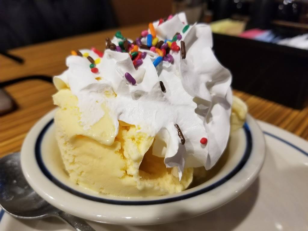 IHOP | restaurant | 4168 Broadway, New York, NY 10033, USA | 2129273777 OR +1 212-927-3777