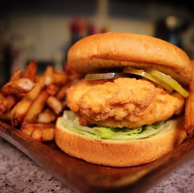 Spagburger | restaurant | 17275 E 9 Mile Rd, Eastpointe, MI 48021, USA | 5868722601 OR +1 586-872-2601