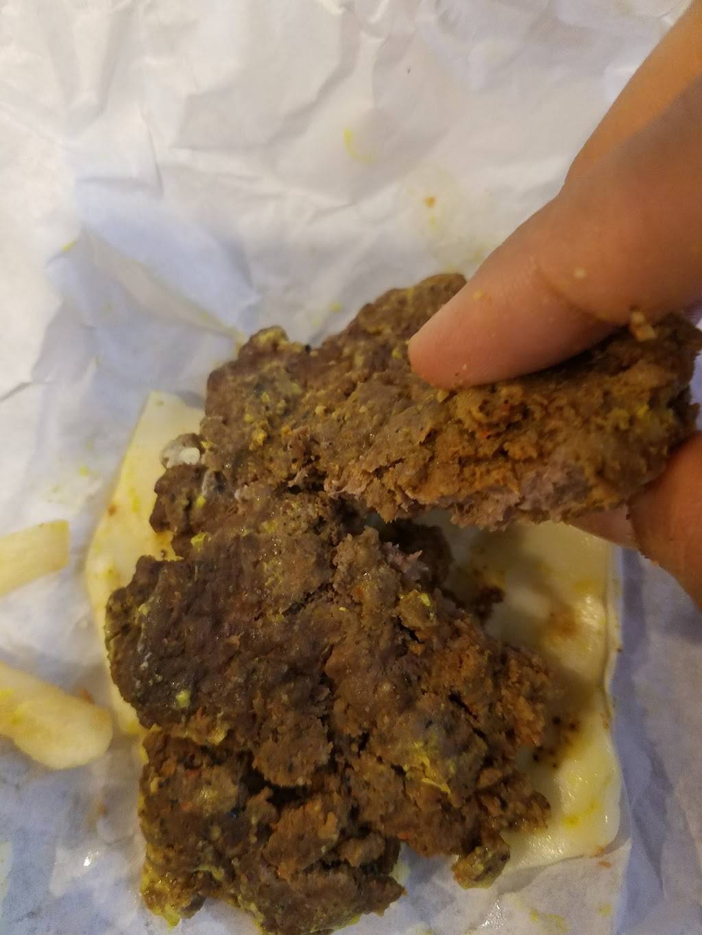 Dallas Chicken | restaurant | 7019, 2909 Belt Line Rd, Garland, TX 75044, USA | 9724950080 OR +1 972-495-0080