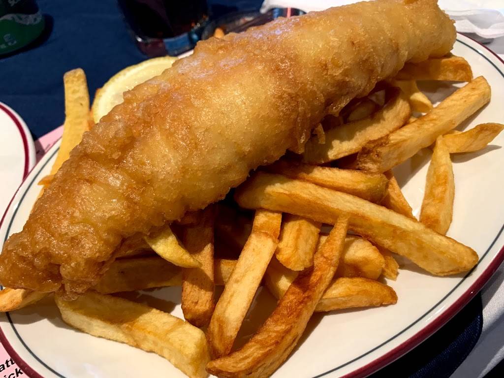McNies Fish & Chips | restaurant | 315 Burnhamthorpe Rd, Etobicoke, ON M9B 2A2, Canada | 4162316916 OR +1 416-231-6916