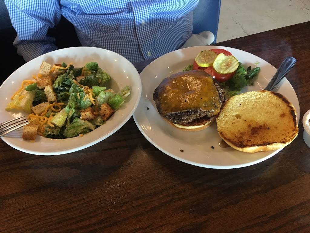 Hoyles Kitchen + Bar | restaurant | 1440 Roswell Rd, Marietta, GA 30062, USA | 7705093320 OR +1 770-509-3320