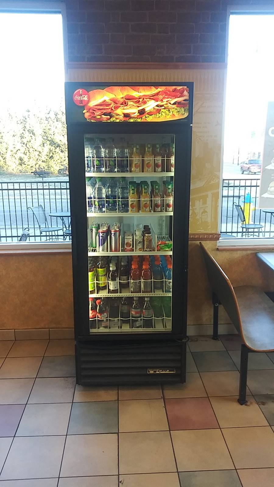 Subway | restaurant | 1103 Brown St, Dayton, OH 45409, USA | 9373319151 OR +1 937-331-9151