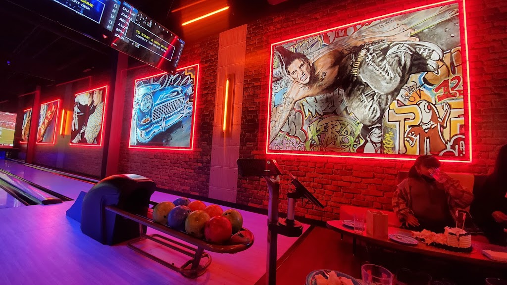 Bowlero Oxnard | meal takeaway | 601 Collection Blvd Suite 1175, Oxnard, CA 93036, USA | 8052888953 OR +1 805-288-8953