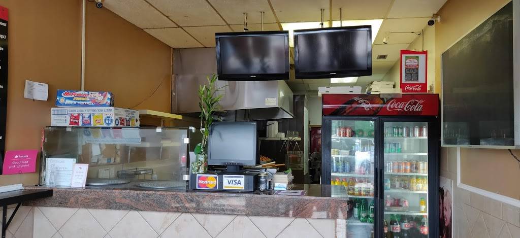 Pizza Hot Wings | meal delivery | 3883 Don Mills Rd, North York, ON M2H 2S7, Canada | 4164906325 OR +1 416-490-6325