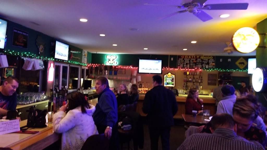 AJs Bar & Grill | restaurant | S90w13970 Boxhorn Dr, Muskego, WI 53150, USA | 4144271707 OR +1 414-427-1707