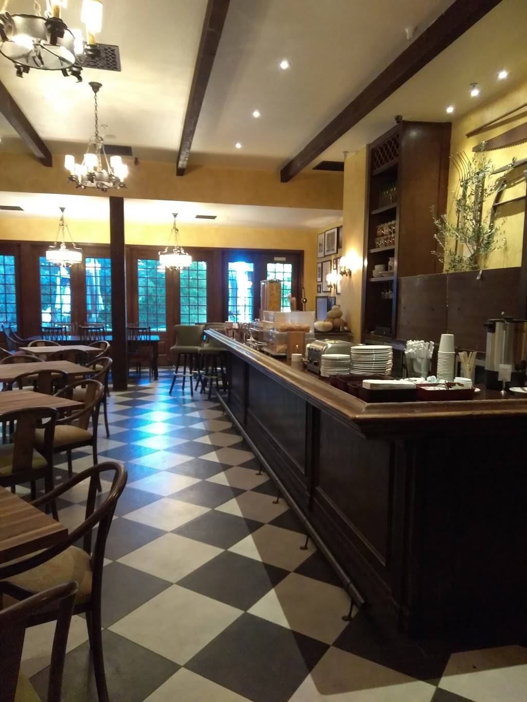 Highland Springs Ranch & Inn | restaurant | 10600 Highland Springs Ave, Cherry Valley, CA 92223, USA | 9518451151 OR +1 951-845-1151