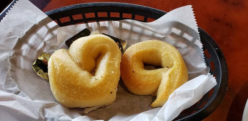 New York Pizza & Pasta | restaurant | 4405 Calder Ave, Beaumont, TX 77706, USA | 4098926535 OR +1 409-892-6535