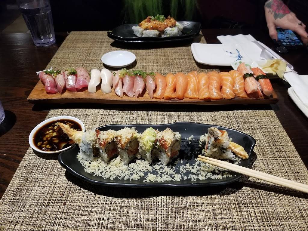 Gyu-Kaku | restaurant | Westfield Topanga Center, 6600 Topanga Canyon Blvd #1010b, Canoga Park, CA 91303, USA | 8188884030 OR +1 818-888-4030