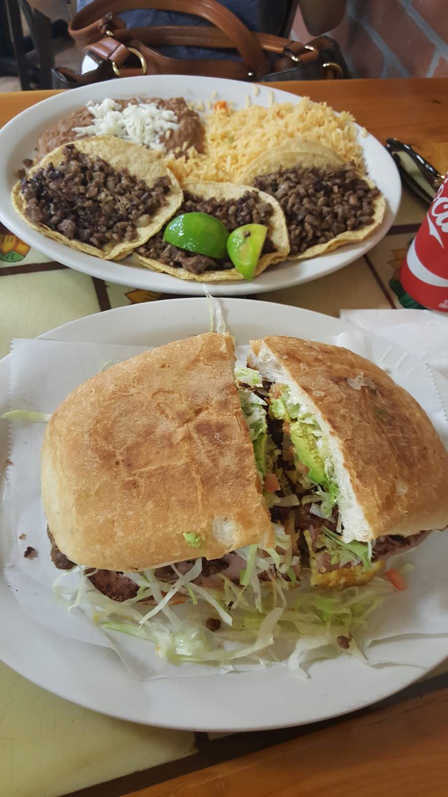 Taqueria San Juanito | restaurant | 4714 N Kedzie Ave, Chicago, IL 60625, USA | 7735830304 OR +1 773-583-0304