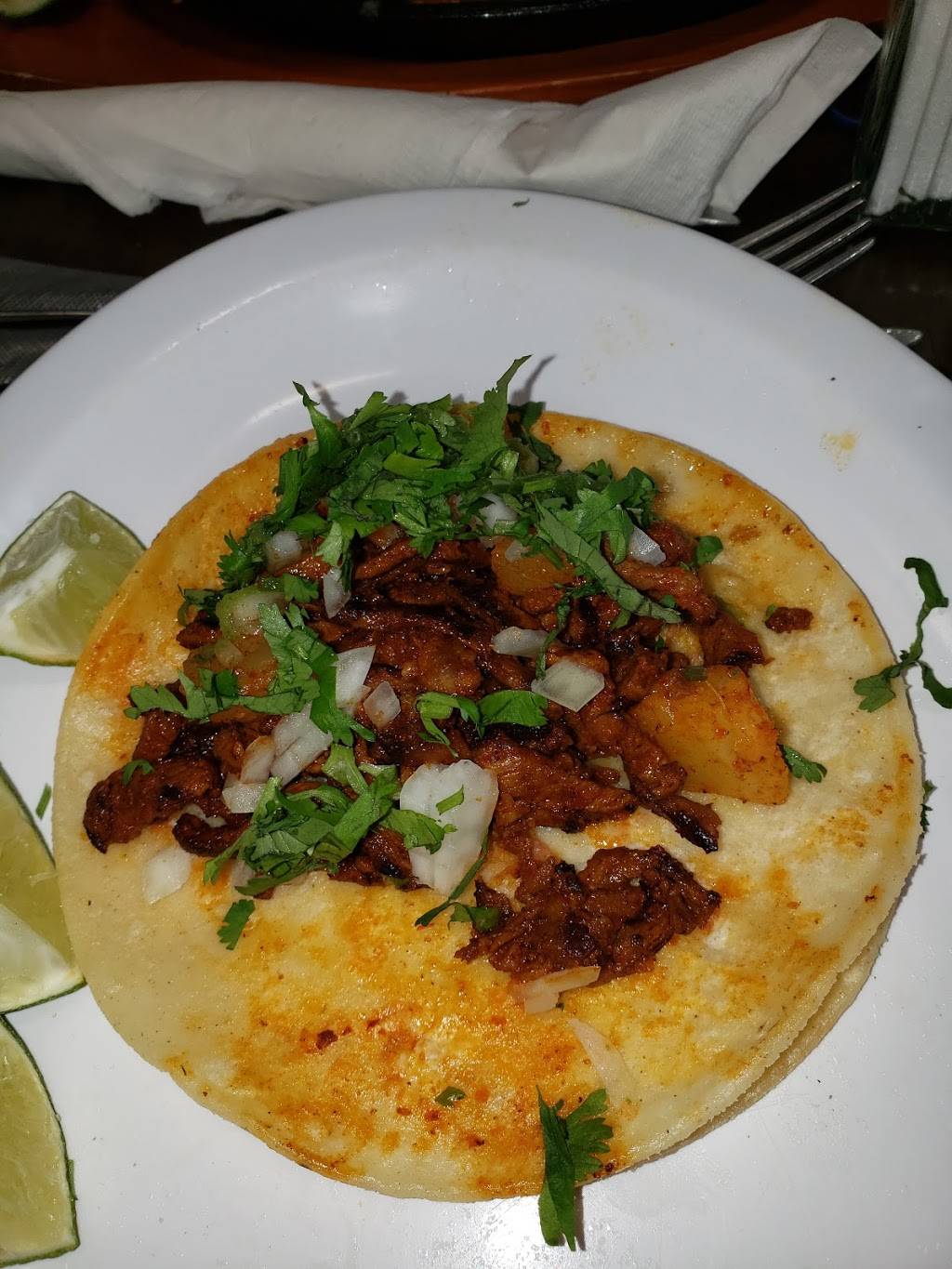 Edison TexMex Deli | restaurant | 2024 Woodbridge Ave, Edison, NJ 08817, USA | 7326402929 OR +1 732-640-2929