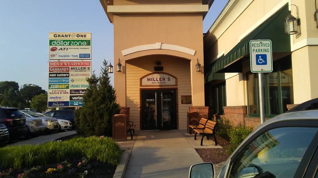 Millers Ale House - Philadelphia | restaurant | Millers Ale House, 9495 Roosevelt Blvd, Philadelphia, PA 19114, USA | 2154648349 OR +1 215-464-8349