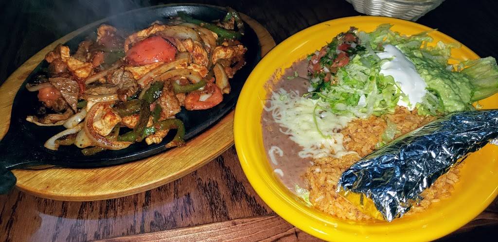 El camino real | restaurant | 11681 Brooks School Rd, Fishers, IN 46037, USA | 3179131970 OR +1 317-913-1970