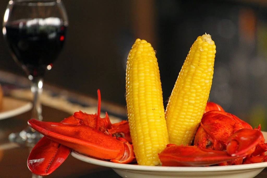 The Outlook at Nashoba Valley | restaurant | 79 Powers Rd, Westford, MA 01886, USA | 9786925700 OR +1 978-692-5700