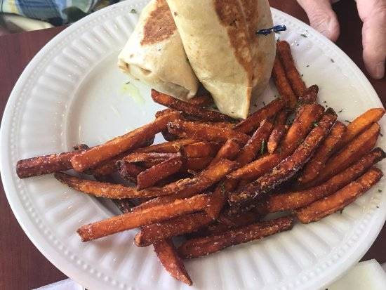 Barbaras on the Bay | restaurant | 12 Ericsson Ave, Betterton, MD 21610, USA | 4103483079 OR +1 410-348-3079