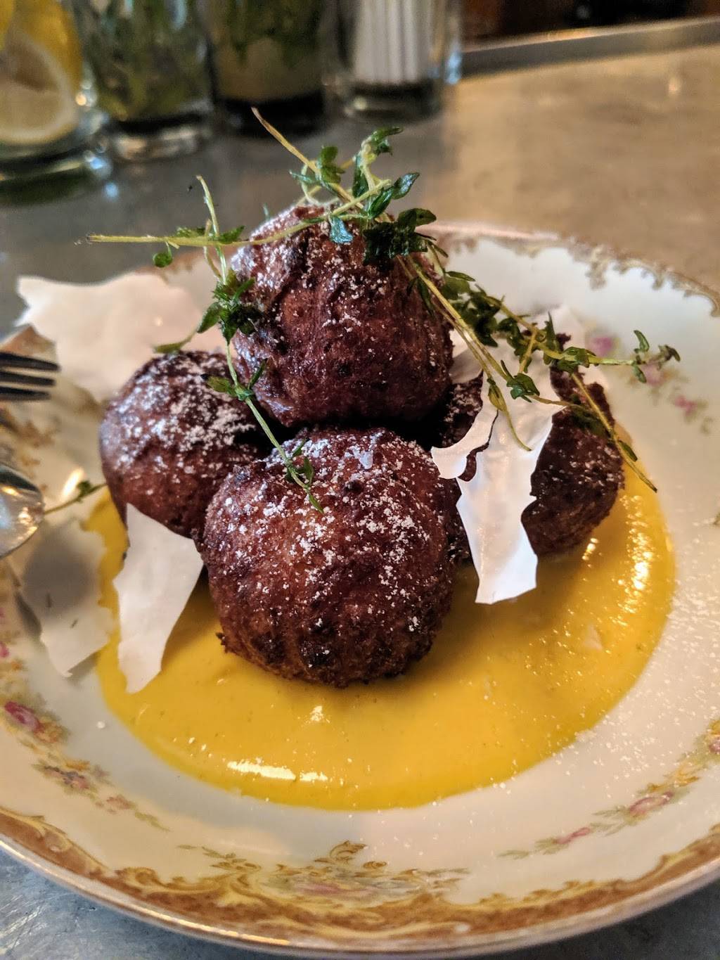 Lady of the House | restaurant | 1426 Bagley St, Detroit, MI 48216, USA | 3138180218 OR +1 313-818-0218