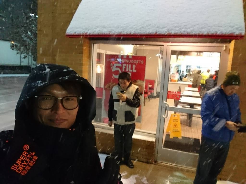 KFC | restaurant | 49714 Grand River Ave, Wixom, MI 48393, USA | 2483083527 OR +1 248-308-3527