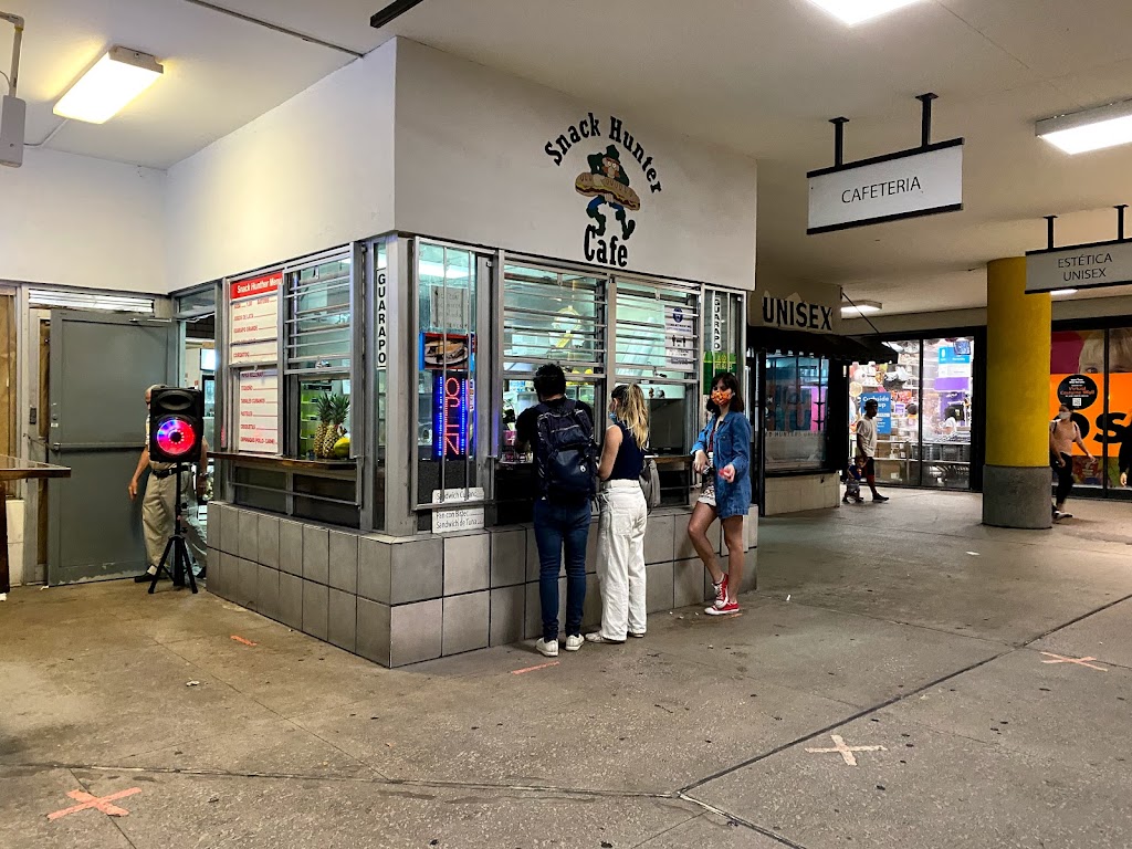 Snack Hunter Cafetería | restaurant | 3799 NW 7th St, Miami, FL 33126, USA | 7862905242 OR +1 786-290-5242