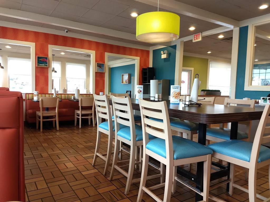 Captain Ds | restaurant | 245 NW New Circle Rd, Lexington, KY 40505, USA | 8592990614 OR +1 859-299-0614