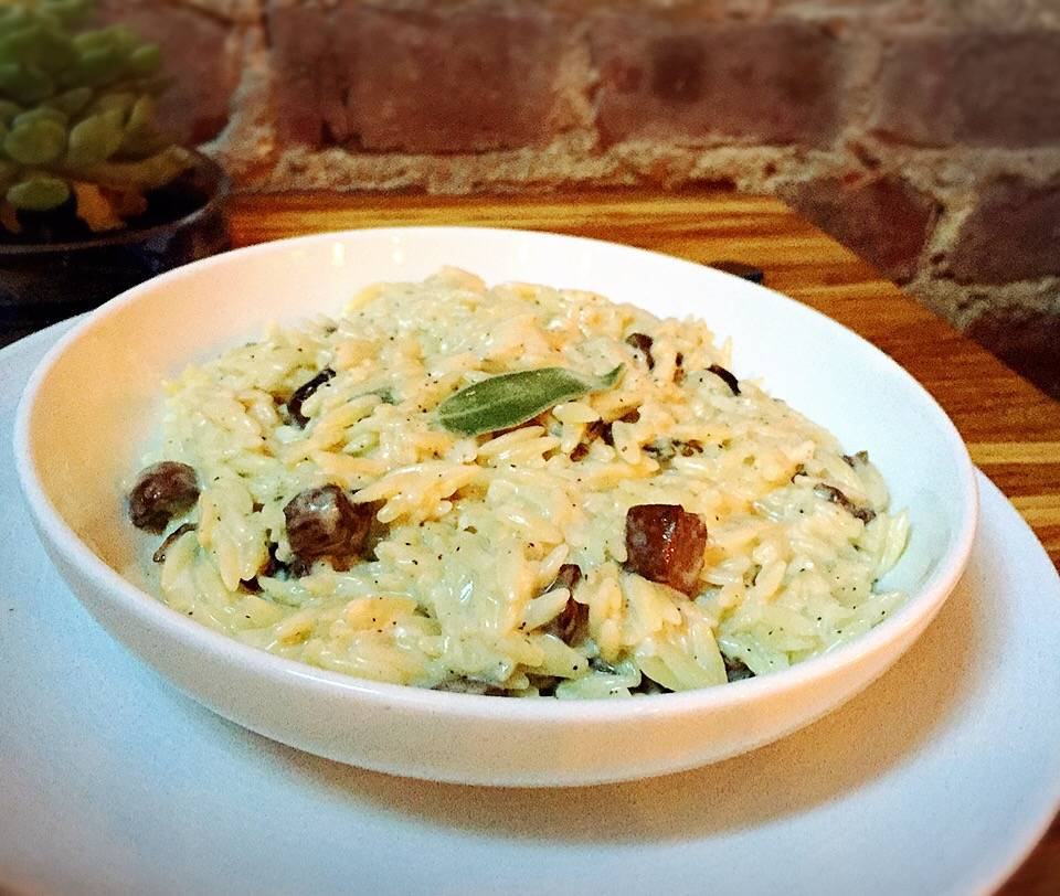 The Pandering Pig | restaurant | 209 Pinehurst Ave, New York, NY 10033, USA | 2127813124 OR +1 212-781-3124