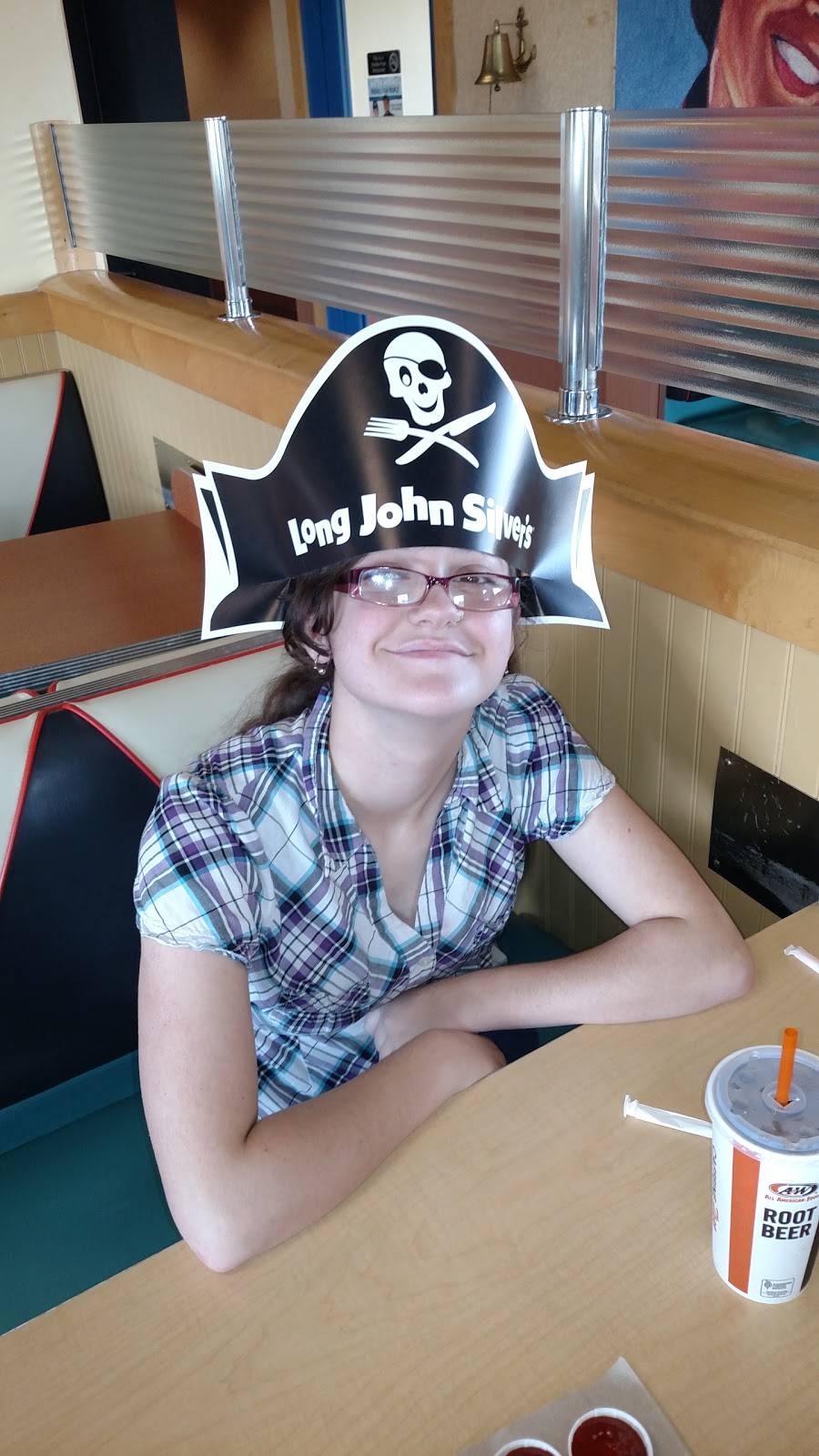 Long John Silvers | restaurant | 1560 Marion-Mt Gilead Rd, Marion, OH 43302, USA | 7403892503 OR +1 740-389-2503