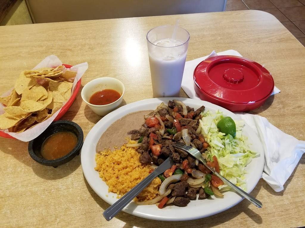 Cuquitas Restaurant | restaurant | 13260 Josey Lane, Valley View Ln, Farmers Branch, TX 75234, USA | 9722431491 OR +1 972-243-1491