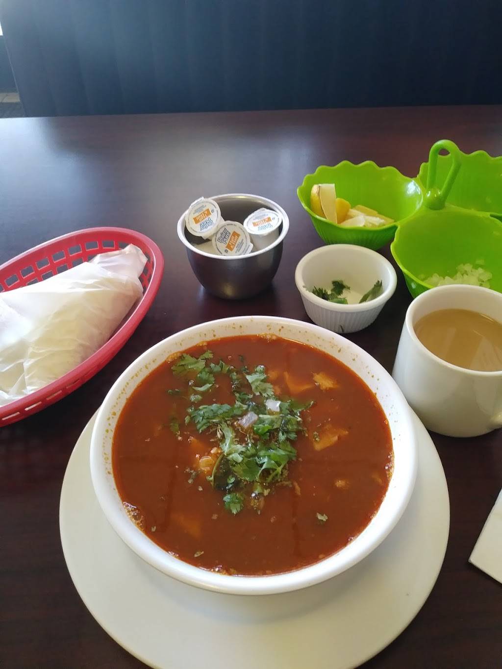 Campesino Cafe | restaurant | 322 E Charter Way, Stockton, CA 95206, USA | 2094652265 OR +1 209-465-2265