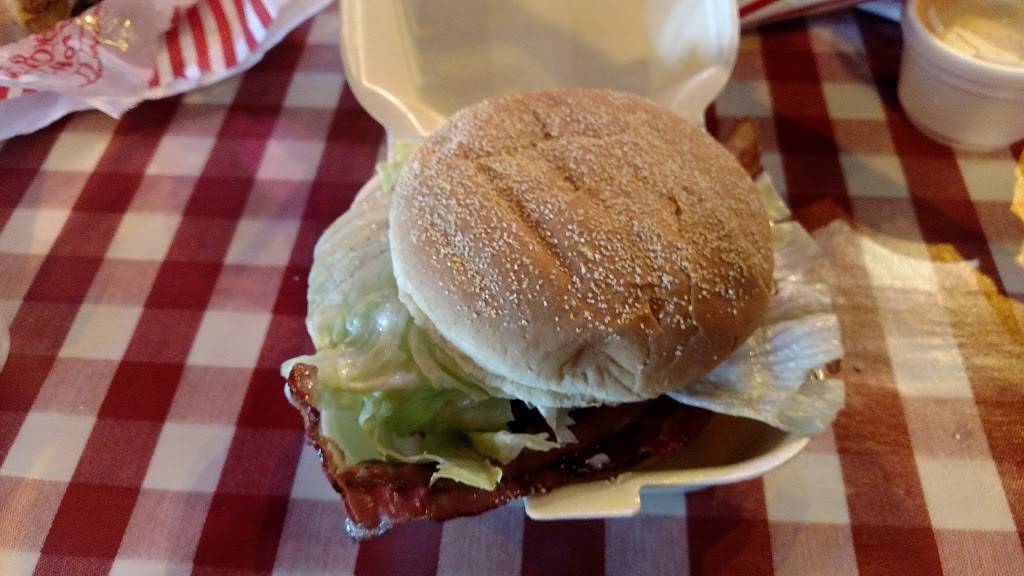 Portillos Hot Dogs | meal takeaway | 806 W Dundee Rd, Arlington Heights, IL 60004, USA | 8478700870 OR +1 847-870-0870