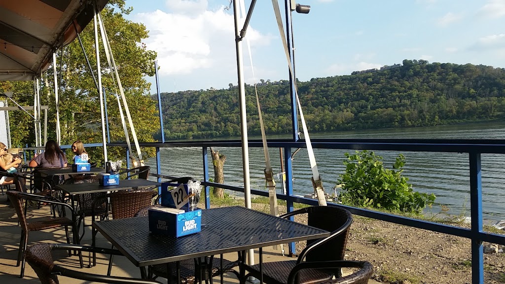 Drews River Saloon LLC | restaurant | 4333 River Rd, Cincinnati, OH 45204, USA | 5134511157 OR +1 513-451-1157