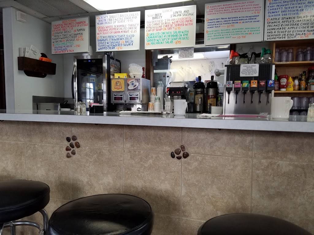 Coughlins Place | restaurant | 182 N Main St, East Longmeadow, MA 01028, USA | 4135251899 OR +1 413-525-1899