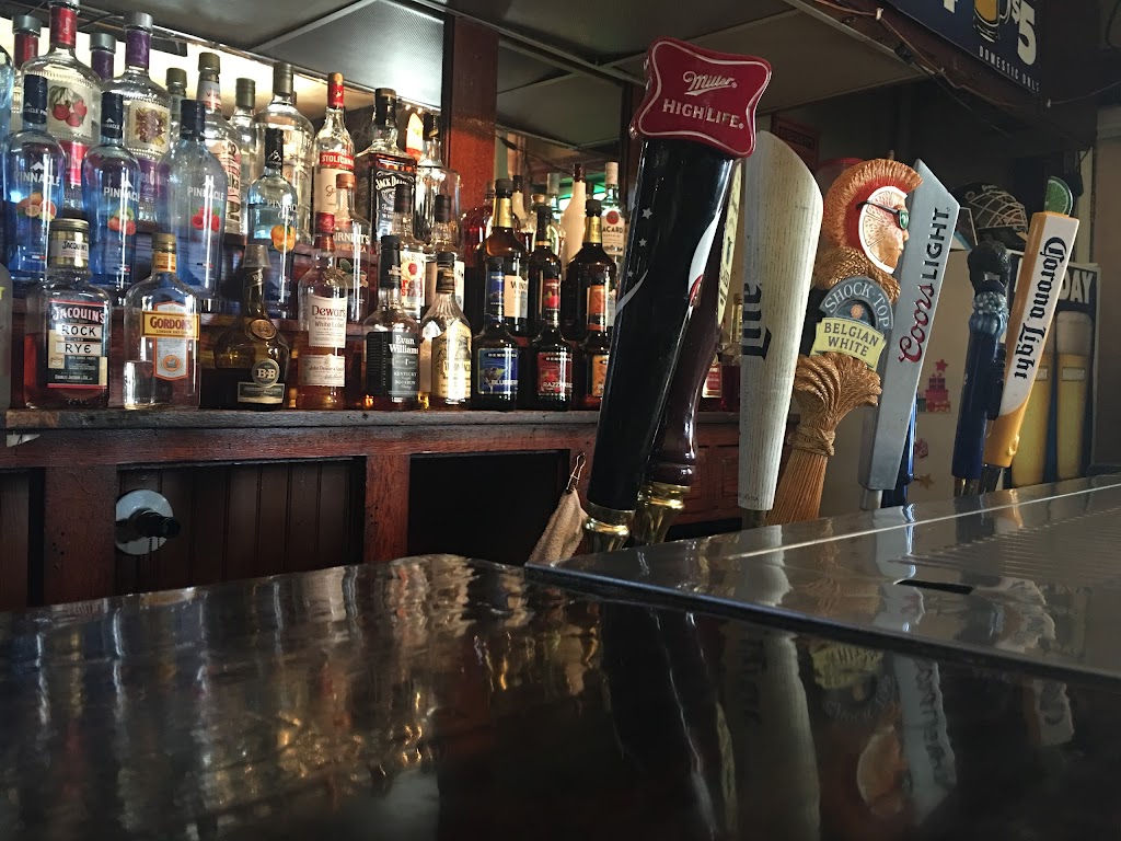 Chestnut Street Tavern | restaurant | 501 Chestnut St, Dunmore, PA 18512, USA | 5703446373 OR +1 570-344-6373