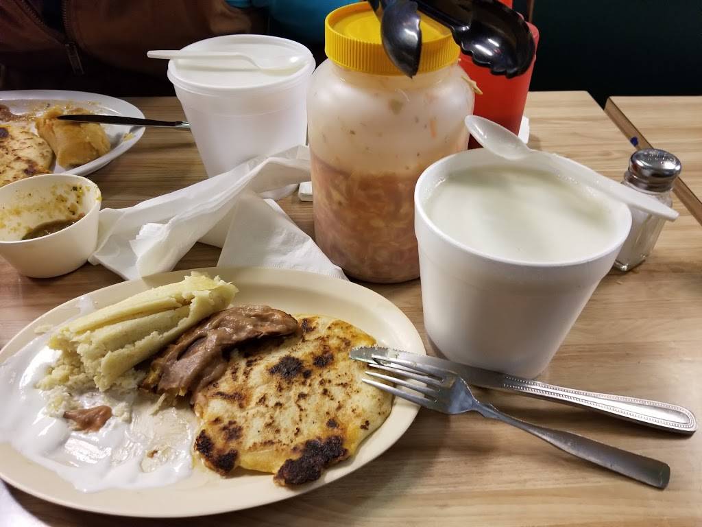 Costa Del Sol Restaurant | restaurant | 7901 Cameron Rd, Austin, TX 78754, USA | 5128325331 OR +1 512-832-5331