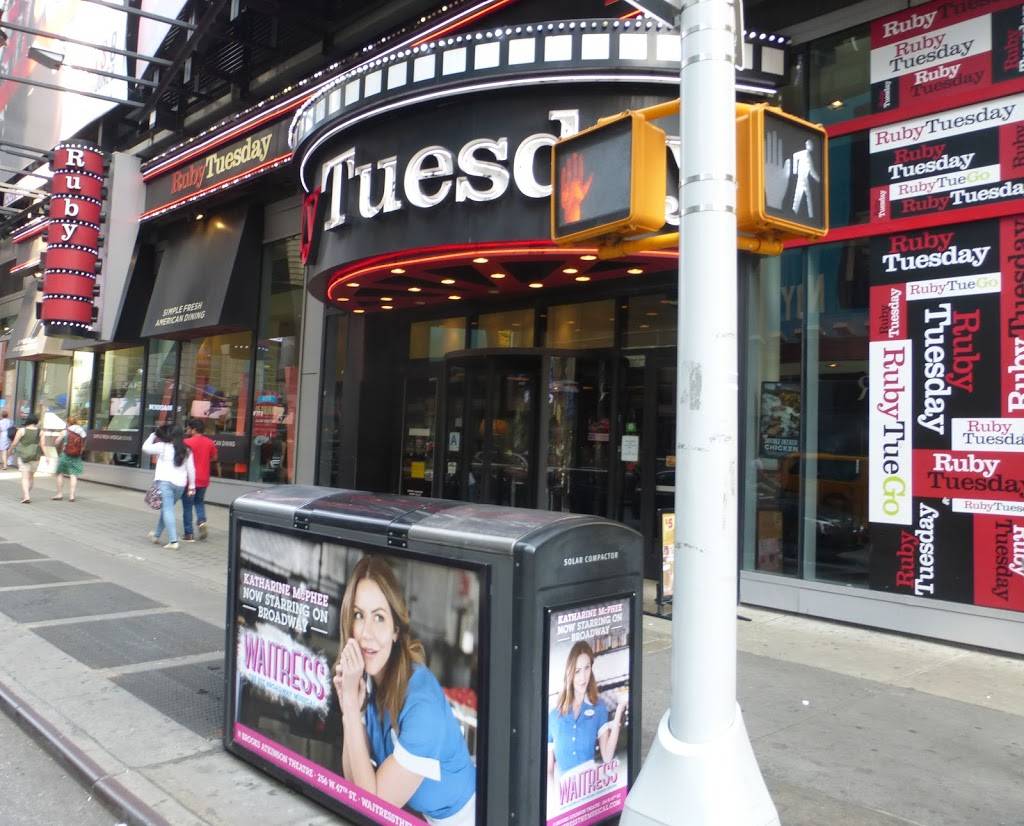 Ruby Tuesday | restaurant | 585 7th Ave, New York, NY 10036, USA | 2123823898 OR +1 212-382-3898