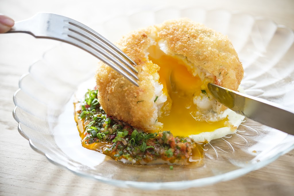 Seawell Fish N Oyster | restaurant | 660 Washington Ave, Miami Beach, FL 33139, USA | 7865945820 OR +1 786-594-5820