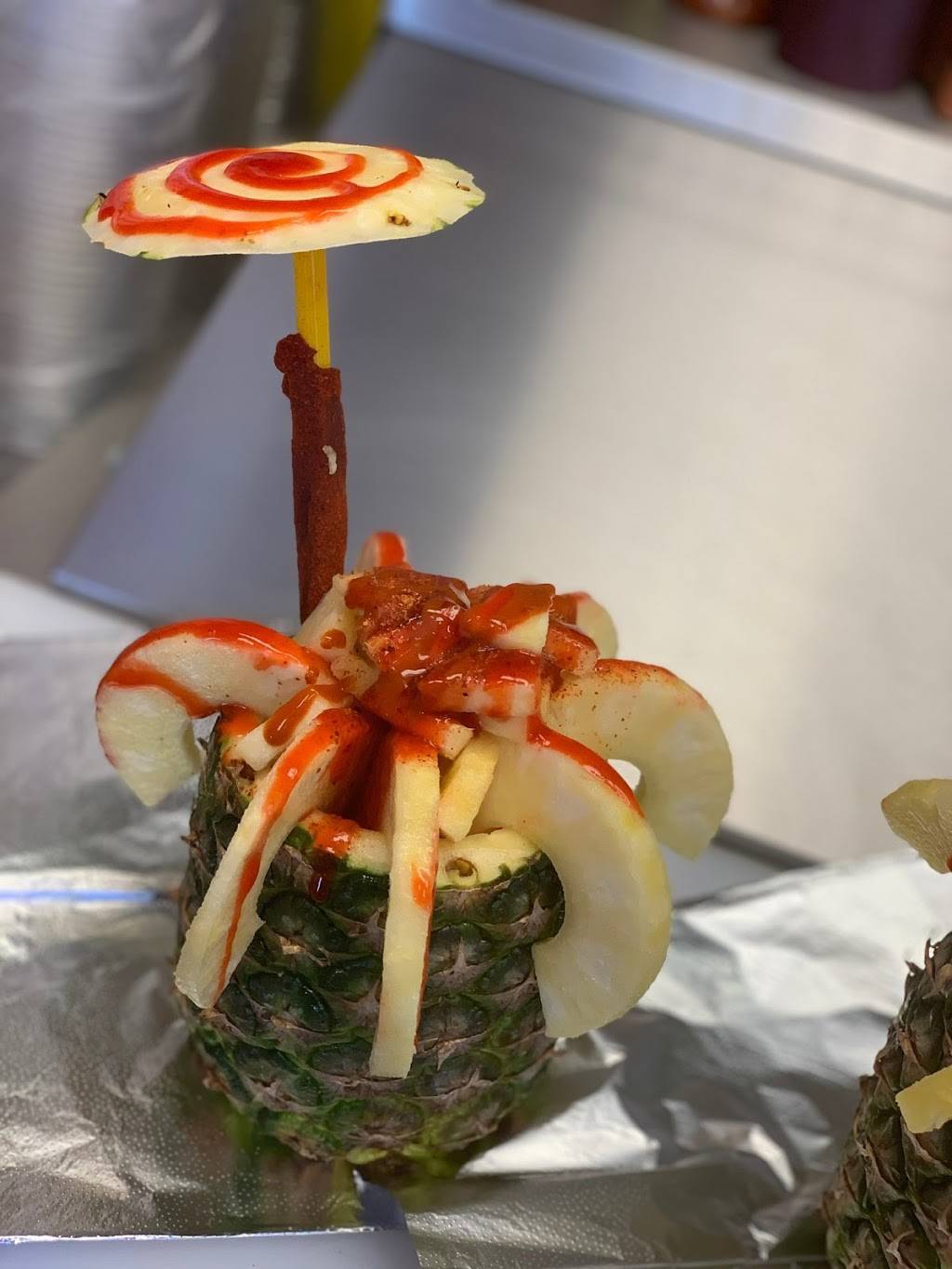 Mayas Mangoneadas | restaurant | 3302 Q St, Omaha, NE 68107, USA | 4027185582 OR +1 402-718-5582