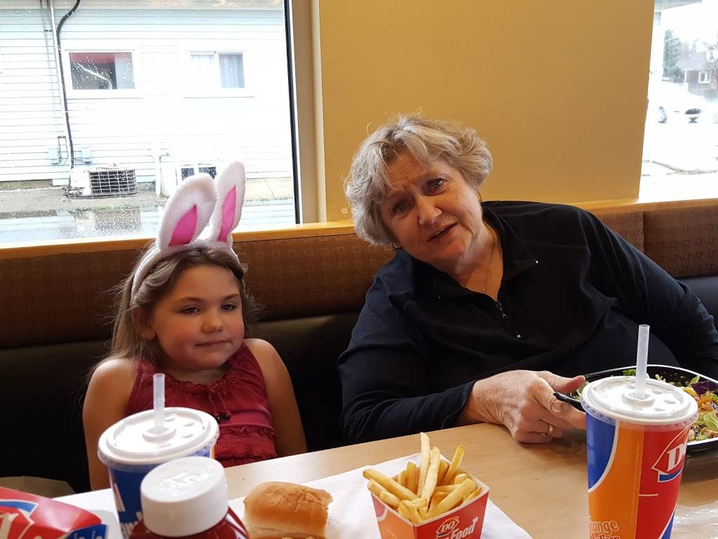 Dairy Queen Grill & Chill | restaurant | 1318 N Main St, Crown Point, IN 46307, USA | 2196634363 OR +1 219-663-4363