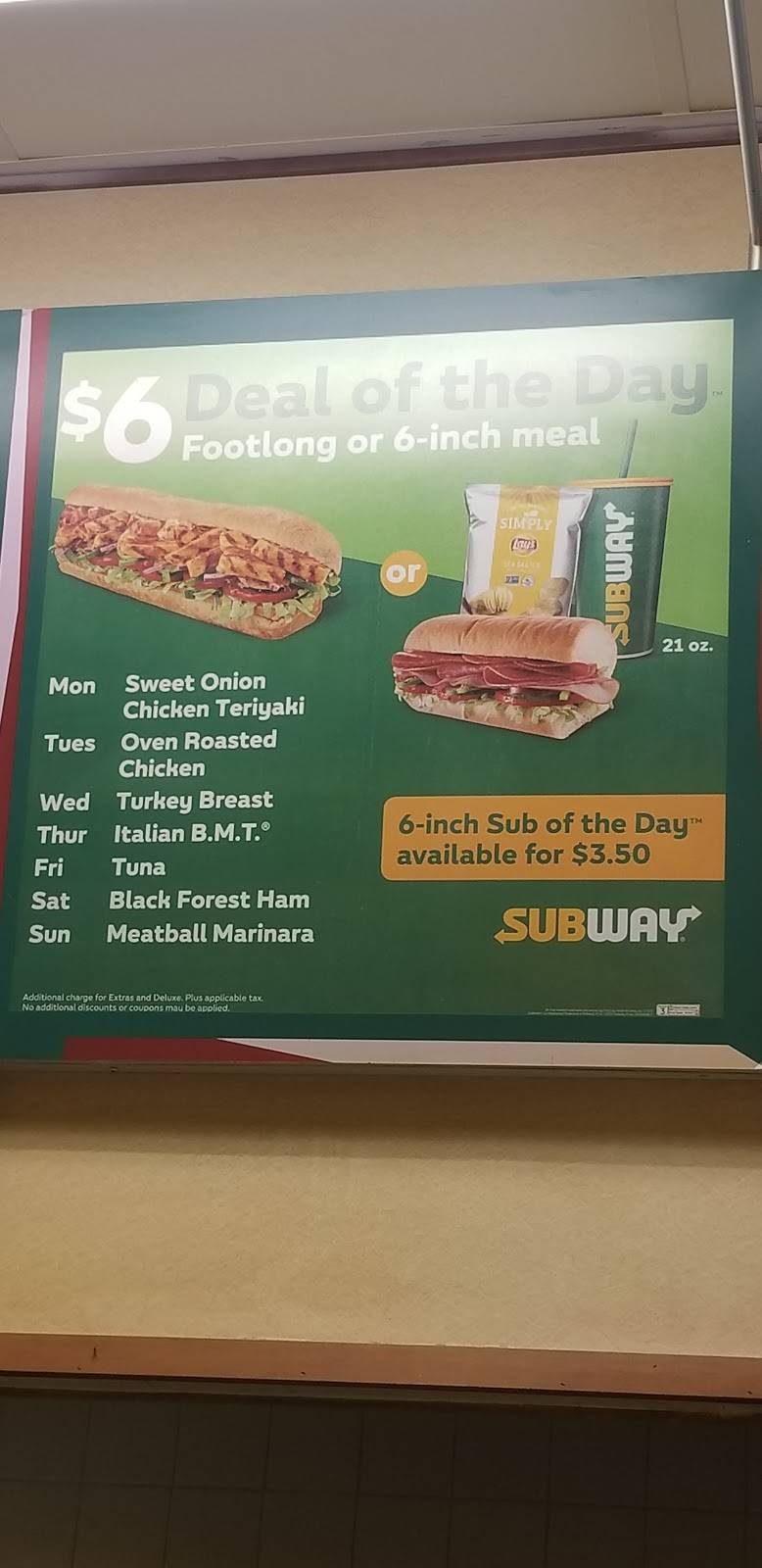 Subway Restaurants | restaurant | 1515 N Cockrell Hill Rd, The Shops at, Pinnacle Park Blvd Suite A114, Dallas, TX 75211, USA | 2143313300 OR +1 214-331-3300