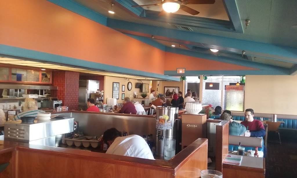 NORMS Restaurant | restaurant | 16572 Beach Blvd, Huntington Beach, CA 92647, USA | 7148411919 OR +1 714-841-1919