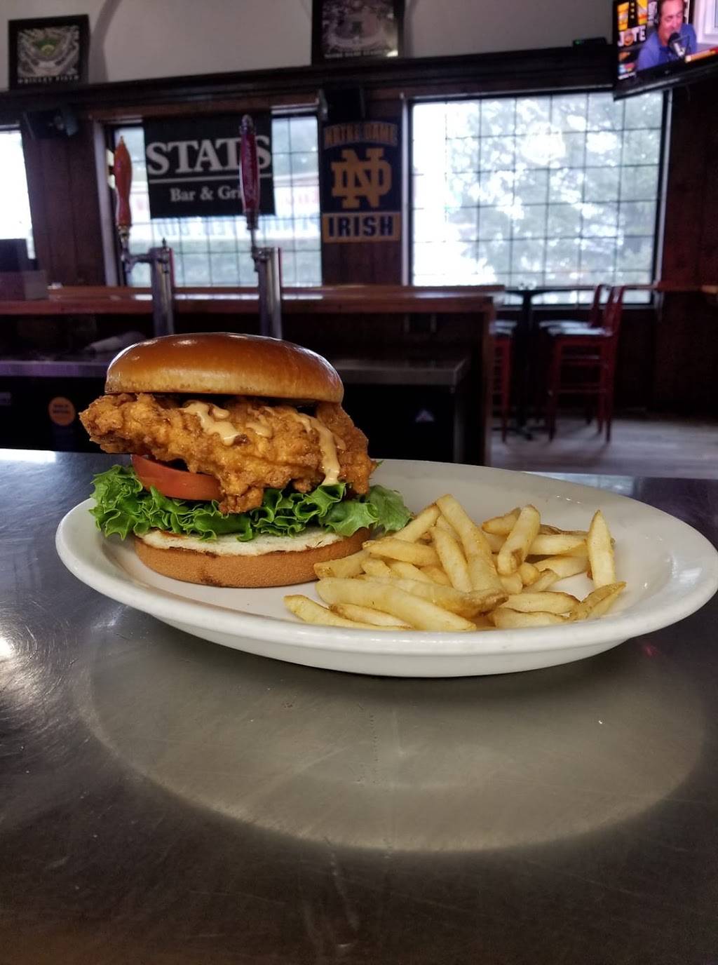 Stats Bar & Grill | restaurant | 100 Smith St, Lebanon, IN 46052, USA | 7654812235 OR +1 765-481-2235