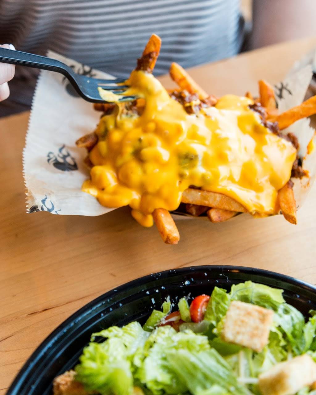 Fire Wings Rancho Cucamonga | restaurant | 8443 Haven Ave Suite 139, Rancho Cucamonga, CA 91730, USA | 9093601873 OR +1 909-360-1873