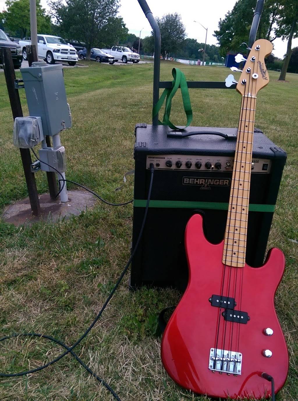 Road Chef (Catering Address) | restaurant | 740 Michigan Ave, Windsor, ON N9J 2E6, Canada | 5199782888 OR +1 519-978-2888