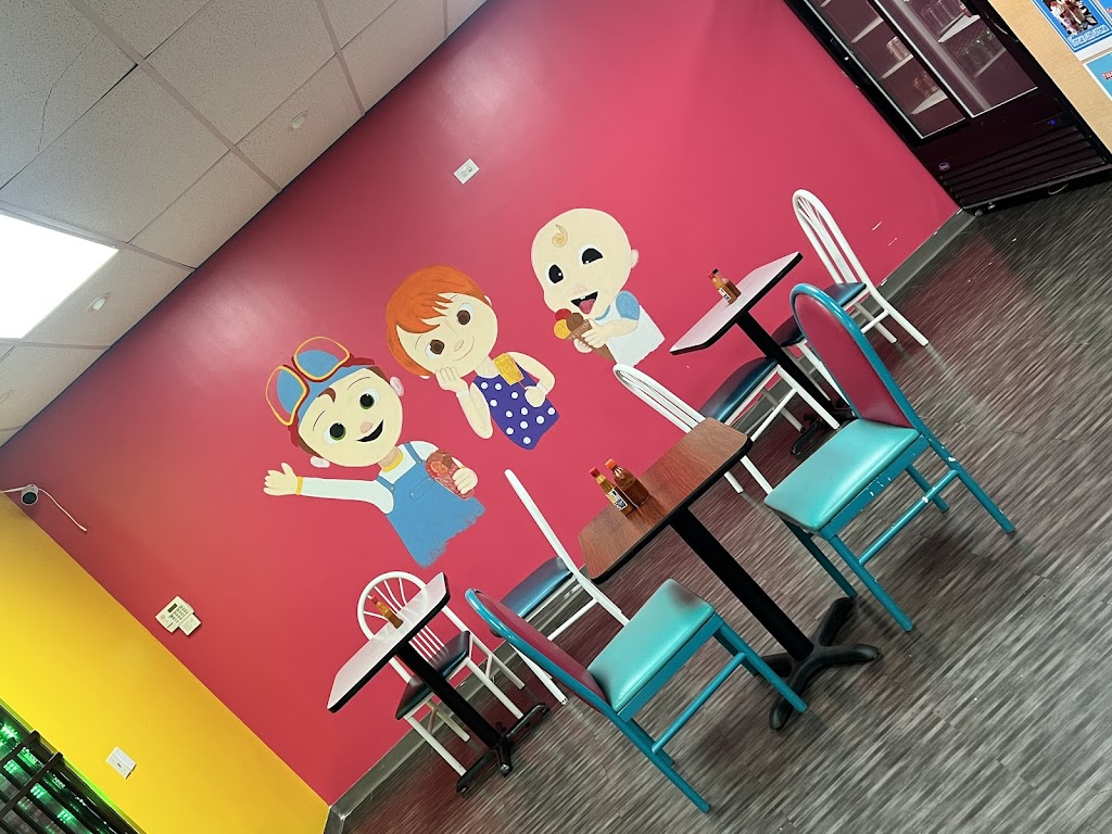 Paleteria ( Raspados y más Nicole) | restaurant | 328 E Pawnee St, Wichita, KS 67211, USA | 3169441218 OR +1 316-944-1218