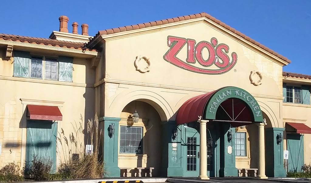 Zios Italian Kitchen | restaurant | 1249 E Kingsley St, Springfield, MO 65804, USA | 4178891919 OR +1 417-889-1919